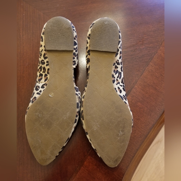 Jack Rogers flats - Picture 3 of 6